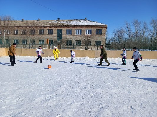 Футбол на снегу